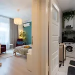 Sevim Nisantasi Center * Istanbul