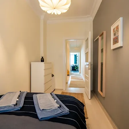Apartamento Sevim Nisantasi Center Istambul