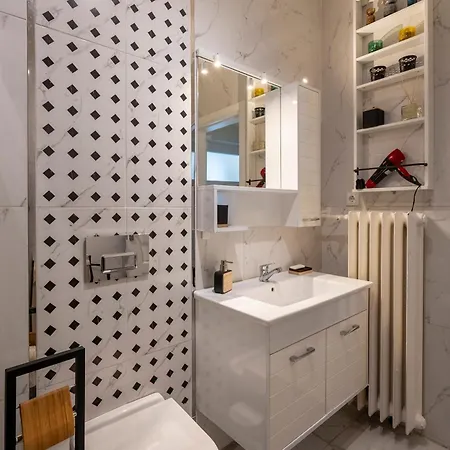 Sevim Nisantasi Center