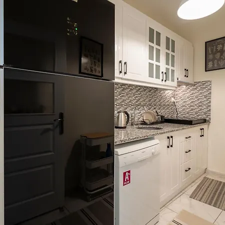 Sevim Nisantasi Center *